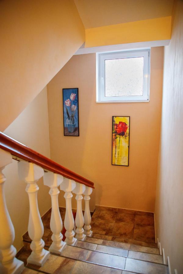 Villa Gamma Pavel Banya Extérieur photo