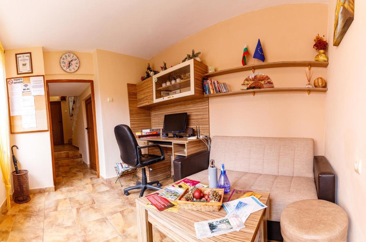 Villa Gamma Pavel Banya Extérieur photo